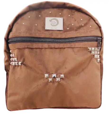 Mochila de Felpa Café – Diseño Propio KATZE – Edición Exclusiva