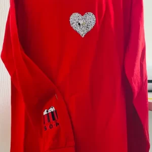 Polera Roja Manga Larga Niña Snoopi – Talla 9/10 – Algodón Suave