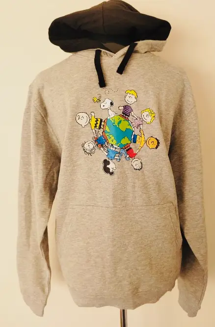 Polerón Canguro Bicolor Gris y Negro – Talla S- Diseño Snoopi